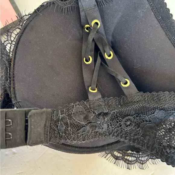 VICTORIAS SECRET VERY SEXY RING HARDWARE PUSH UP BRA SIZE 36C NWOT - Picture 6 of 16